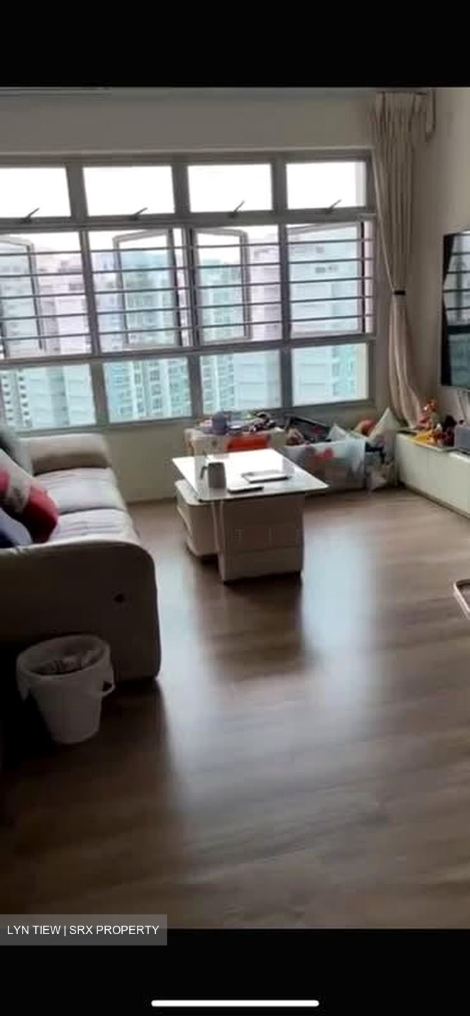 Blk 293D Skypeak @ Bukit Batok (Bukit Batok), HDB 4 Rooms #606745681